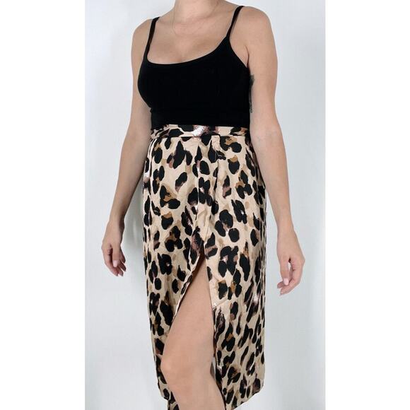 NWT Missy Empire Brown Leopard Print Wrap Midi Skirt Size 2 - Picture 3 of 5